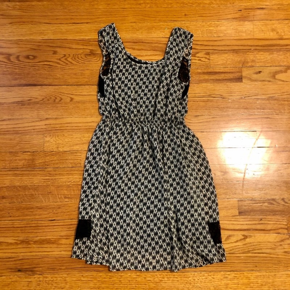 Band of Gypsies Black & White Patterned Dress - Picture 2 of 3